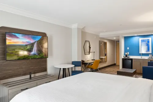 Holiday Inn Express & Suites VACAVILLE by IHG Hotels in Vacaville