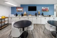 Baymont by Wyndham Laredo Các khách sạn ở Laredo