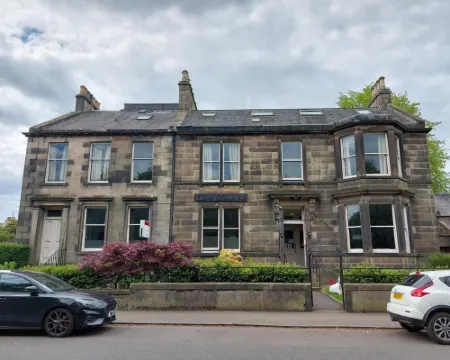 โรงแรมเอดินบะระเฮาส์ โรงแรมในเอดินบะระ