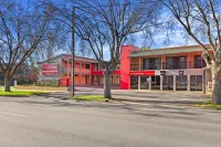 Econo Lodge East Adelaide Hotel a Hackney