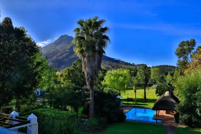 Orange-Ville Lodge & Guesthouse