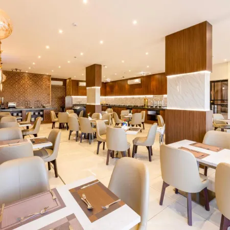Enala Hotel - Tabuk