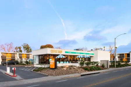 Rambler Motel Отели в г. Чула-Виста