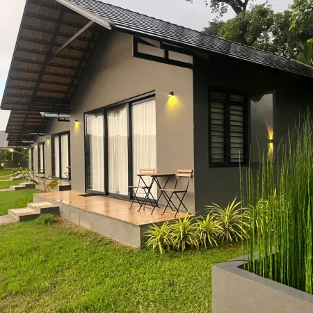 Bendheka - Cliff Front Cottages Coorg