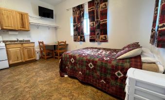 Denali Rainbow Village RV Park and Motel - Housity