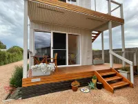 Boat Harbour Jetty B&B Hotels in Port Albert