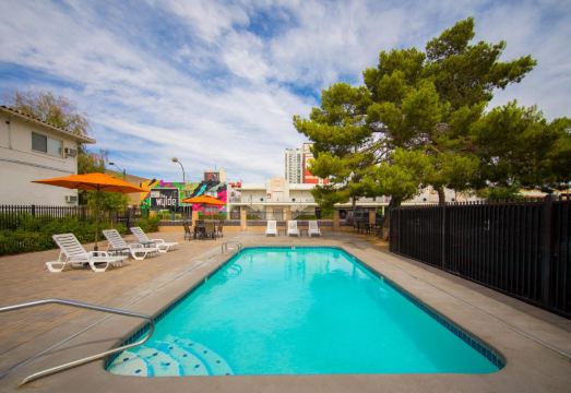 다운타우너 부티크 로비