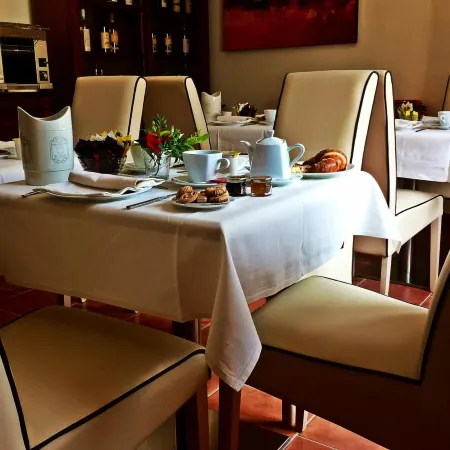 Hotel Monti di Mola