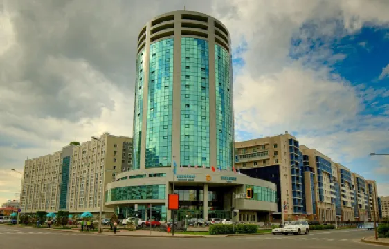 Дипломат Отели рядом с достопримечательностью «Назарбаев Центр»