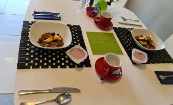 Barklysuites Apartments - Housity