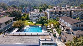 Hotel Barahi Pokhara