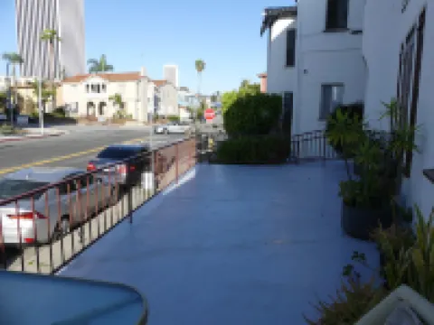 Wilshire Orange Hotel
