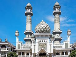 villas in batu indonesia homestay