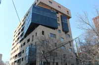 Ris Central Apartments Yerevan Hotel a 