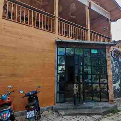 Supermoon Cozy Hostel Hotel Exterior