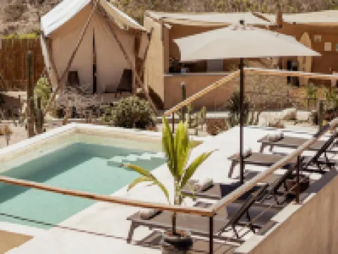 Baja Temple Hoteles en Todos Santos