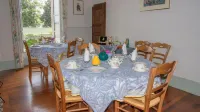 Chez Pierre - Bed and Breakfasts