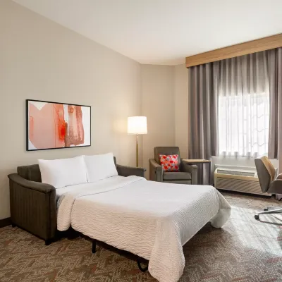 Candlewood Suites San Antonio - Fort Sam Houston by IHG Hotel dekat Taman Haskin
