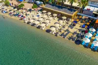 Halikarya Hotel & Restaurant Beach - Beach resorts