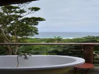 Mantis and Moon Surf Paradise & Adventure Lodge Hotels in Hibiscus Coast Municipality