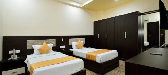 Kapish Home-All Pure Veg Hotels in Jaipur