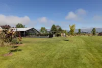 Mackenzie Country Lodge - 2 звезды
