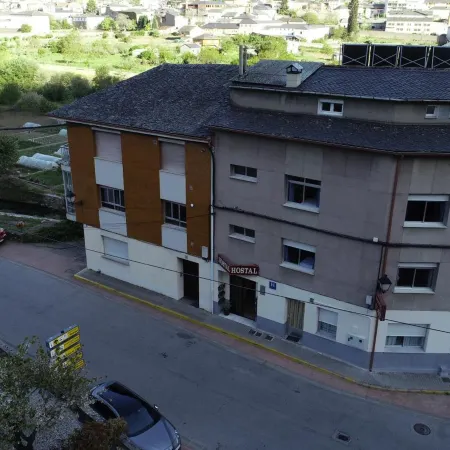 Hostal Cruce