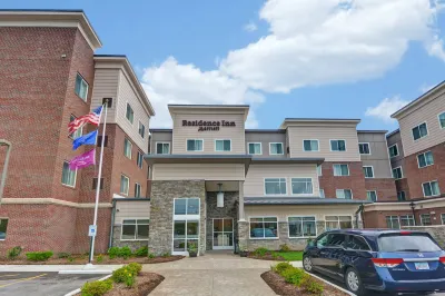 Residence Inn Milwaukee North/Glendale Hotels in Glendale
