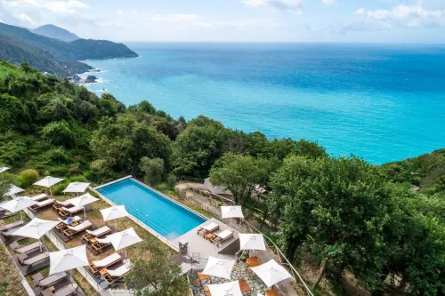 Sesta Terra Natural Resort Hotels in Deiva Marina