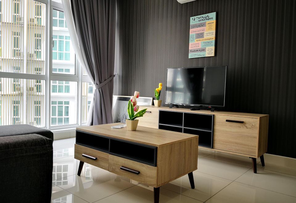 Aiji Home @ Central ResidencesOver view