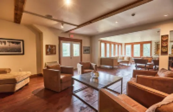 3 Pines Lodge Muskoka