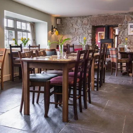 Loch Ness Inn