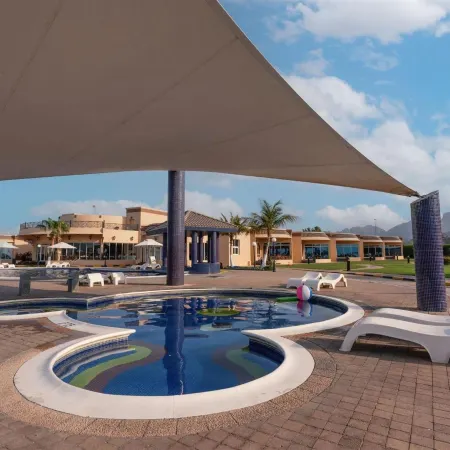 Royal Beach Hotel & Resort