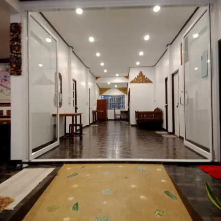 Jasmin House