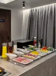 Apri Hotel Perm City Center - 조식 운영