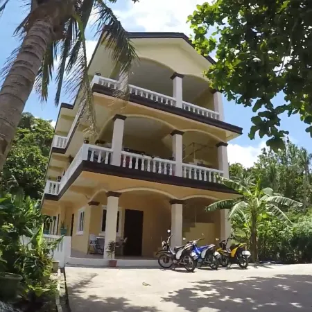 Dive Batanes Lodge and Restaurant