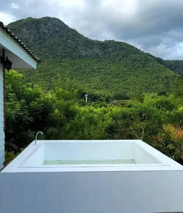 พูลวิลล่า