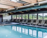 Comfort Inn & Suites Near Lake Guntersville - Swimmingpools