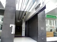 Tyrian Serviced Apartments Fitzroy Hotels in Carlton North