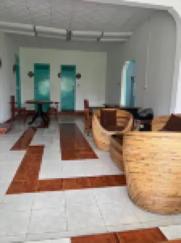 Stay and Farm Hostel