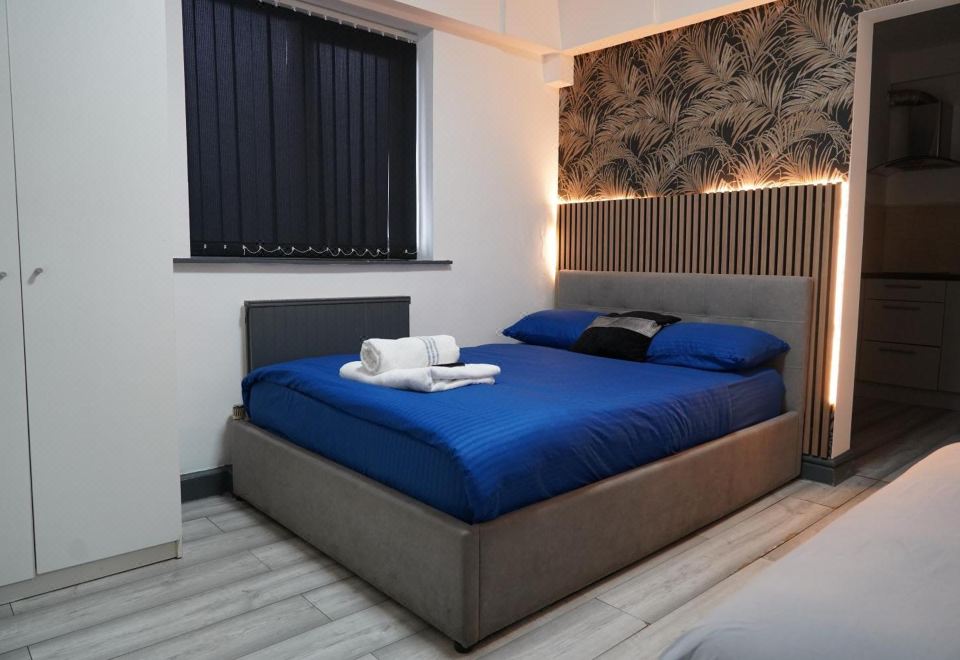 Hills View Apartments - Housity