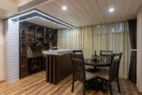 Divan Clarks Inn Goa - bar