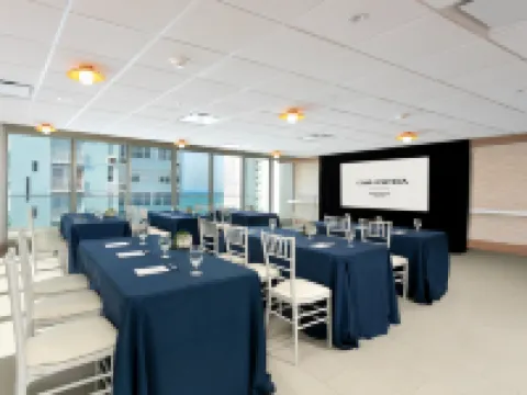 คาซ่า โคสเตร์รา, อิสลา เวร์เด้ บีช, อพาร์ทเมนท์ส์ โดย มาริออท บอนวอย โรงแรมในแคโรไลนา