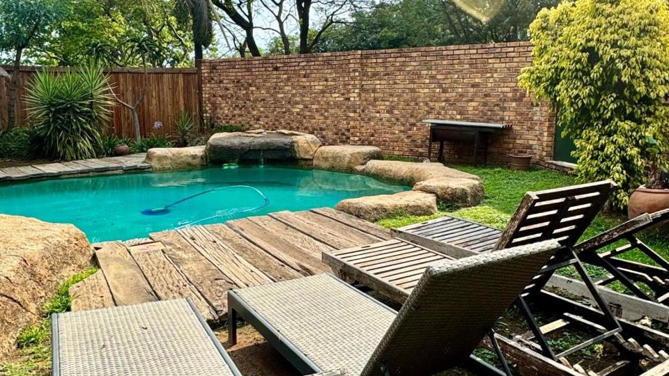 Khaya Africa Guesthouse