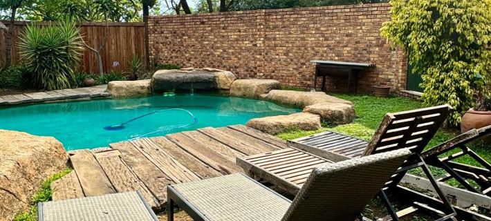 Khaya Africa Guesthouse Hotels in Midrand