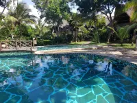 Marine Holiday House - piscina