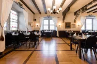 Eventlocation & Hotel Schloss Neuburg - breakfast