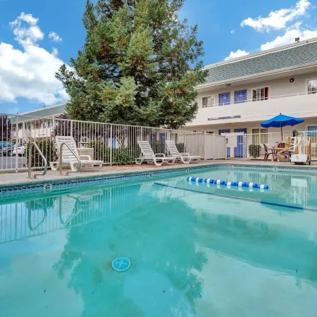 Motel 6 Rohnert Park, CA