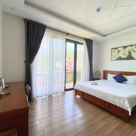 Kim Ngân Hotel Отели рядом с достопримечательностью «Пляж Датзок»
