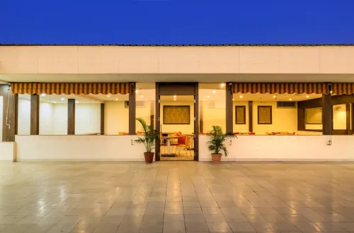 Hotel Drishti,Bhopal - 4-Star